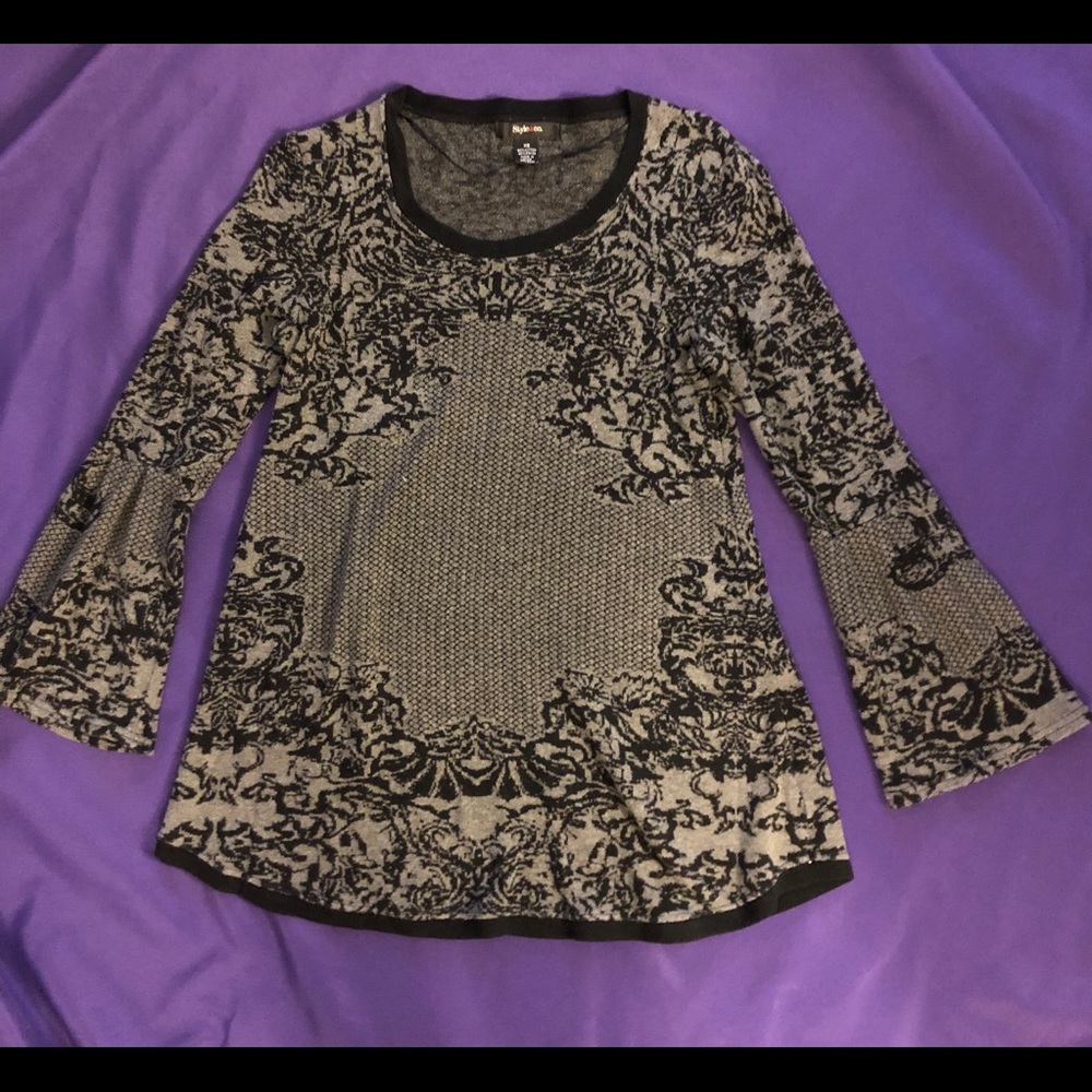 STYLE & CO black gray bell sleeve sweater tunic